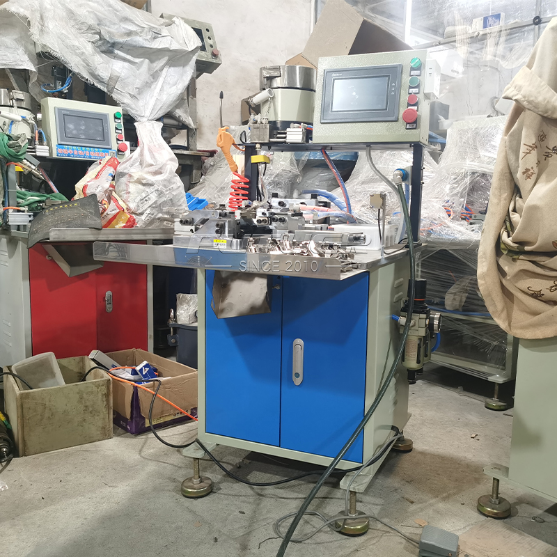 Nail-threading-machine.jpg