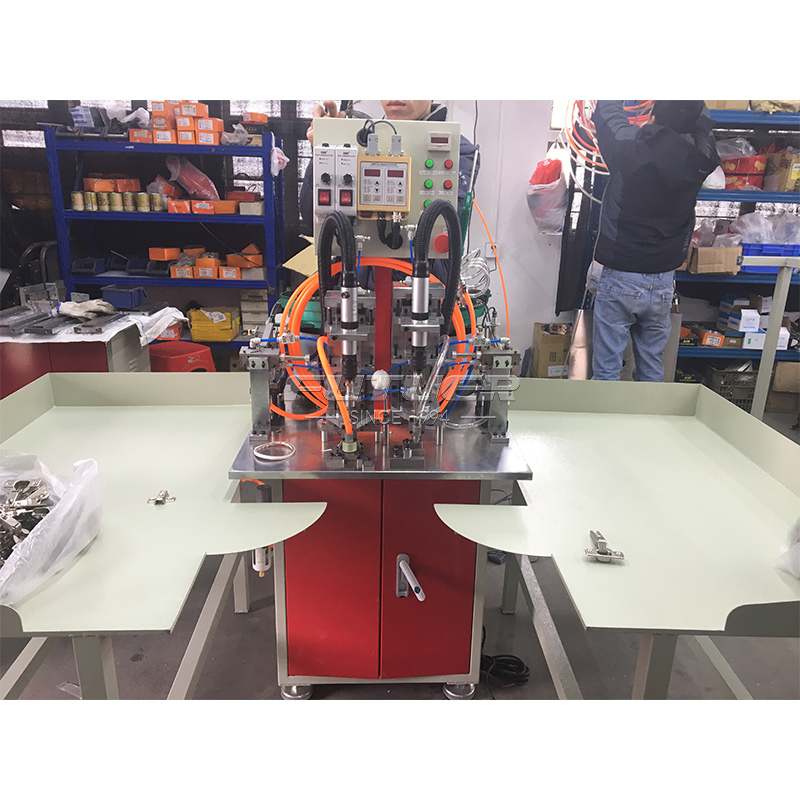 Automatic-screw-machine-5.jpg