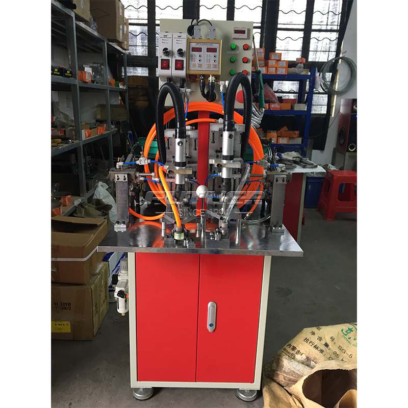 Automatic-screw-machine-6.jpg