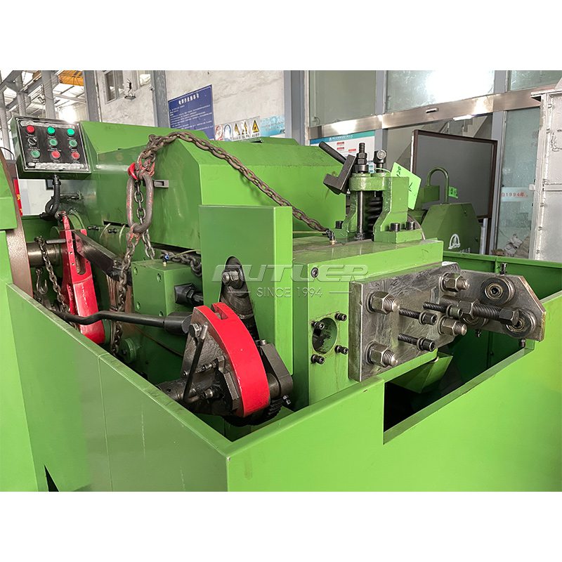 Cold-heading-machine-6.jpg