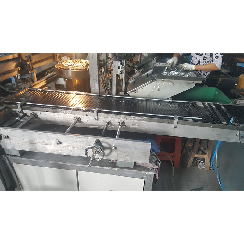nail-assembly-machine-3.jpg