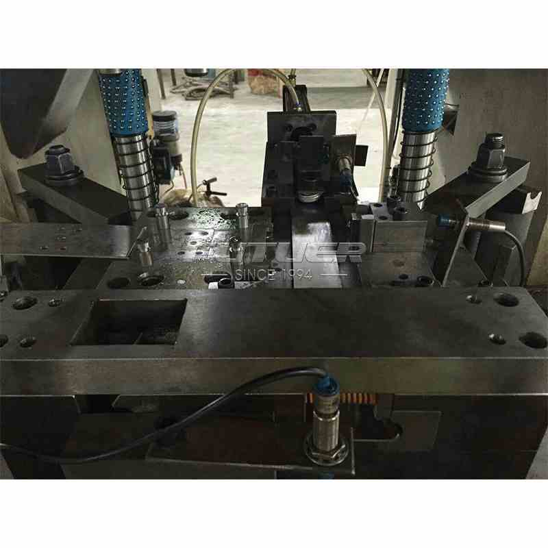 progressive-stamping-5.jpg