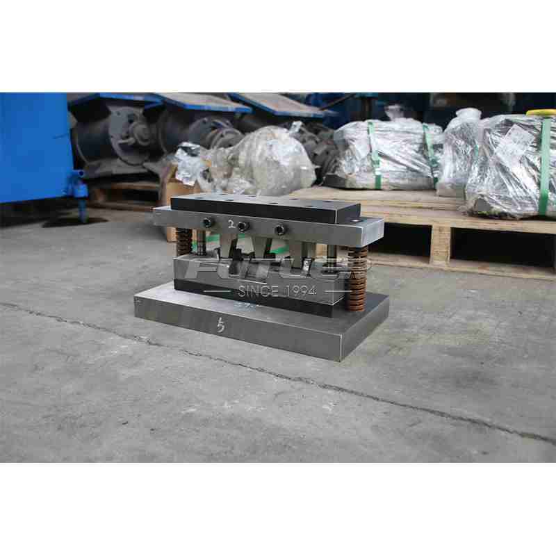 punch-mould-8.jpg