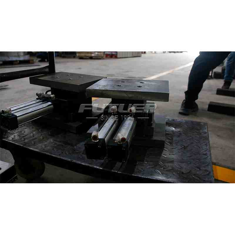 Window-Hinge-Stamping-Mold-4.jpg