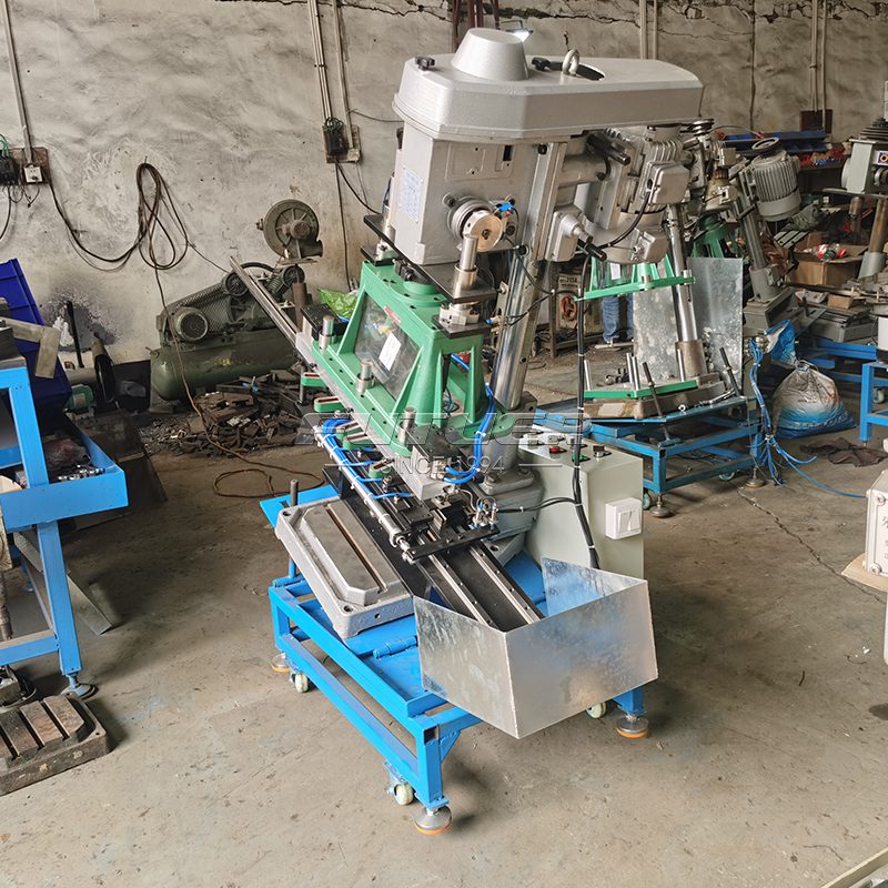 Cabinet-hinge-tapping-machine-2.jpg