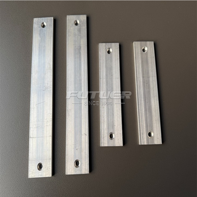 FT-72_Customized_Industrial_Aluminum_Parts_Automatic_Processing_Machine2.png